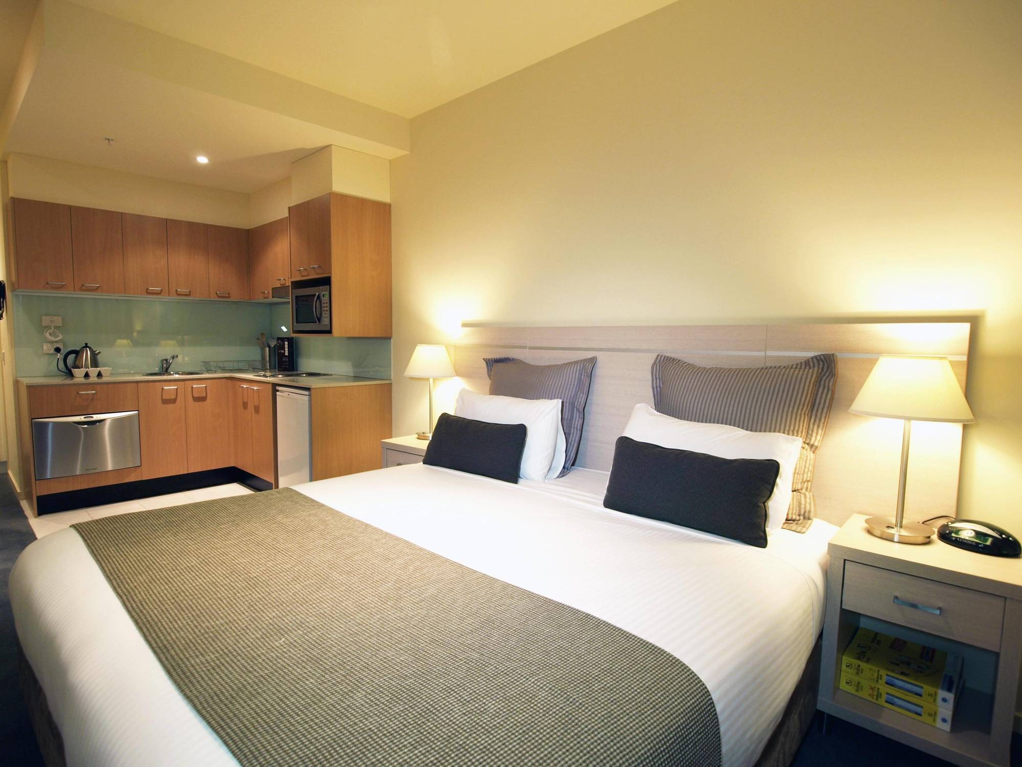 Oaks Melbourne On Lonsdale Suites Экстерьер фото